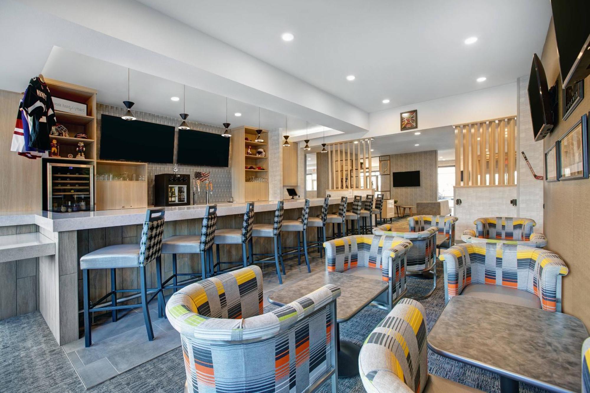 Towneplace Suites By Marriott Phoenix Glendale Sports & Entertainment District Buitenkant foto